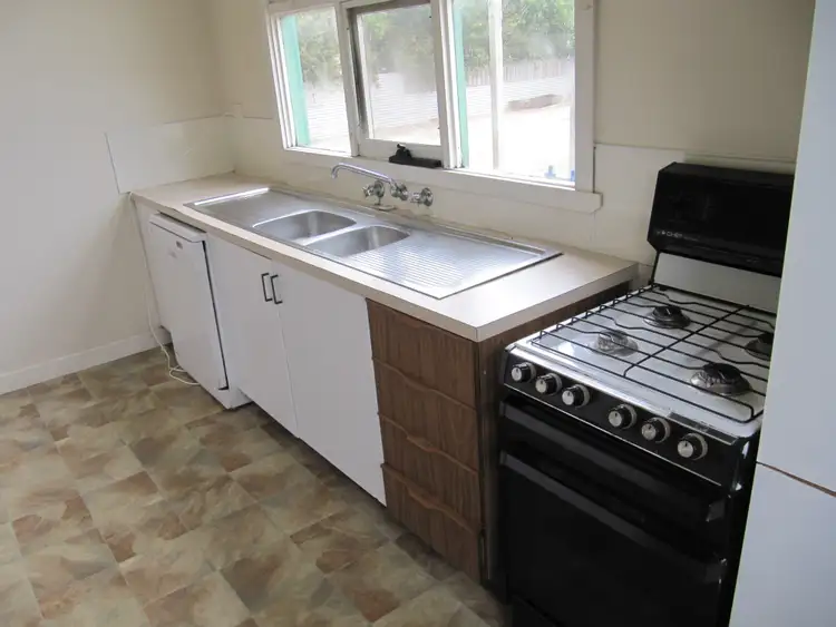Sixth view of Homely house listing, 8 Otway Street, Wurruk VIC 3850