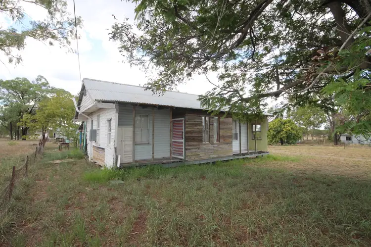 74 Main Street, Pentland QLD 4816