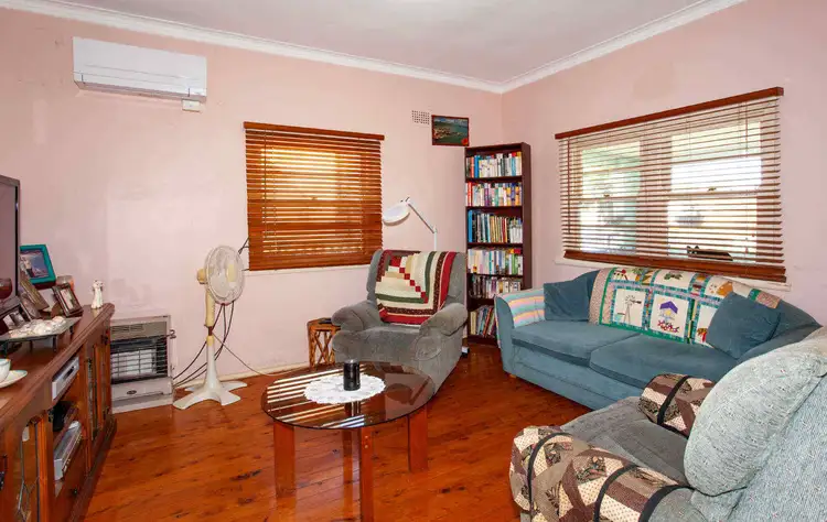 Second view of Homely house listing, 4 Thornton Street, Wellington NSW 2820