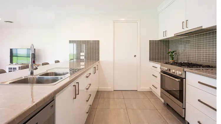 11 Roy Cross Place, Gulgong NSW 2852