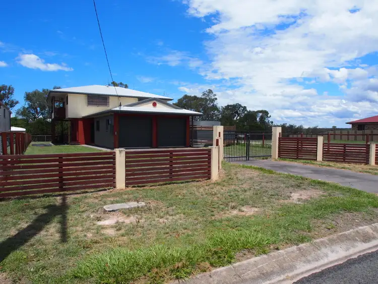 20 WATKINS STREET, Buxton QLD 4660