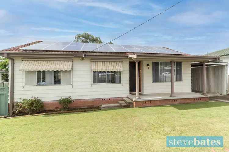 Main view of Homely house listing, 33 Kookaburra Parade, Woodberry NSW 2322