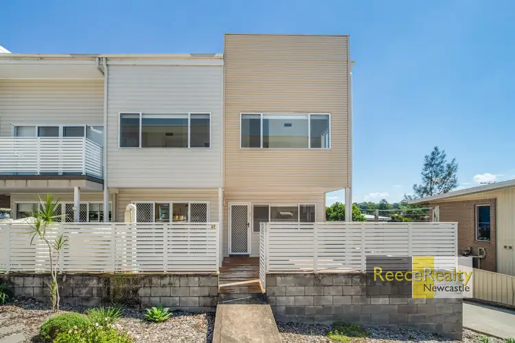 Sixth view of Homely house listing, 27/4 Crawford Lane, Mount Hutton NSW 2290