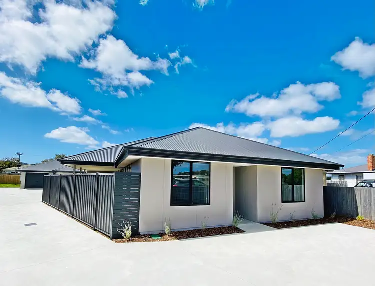 1 & 2/21 Gordon Square, George Town TAS 7253