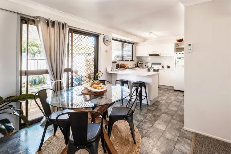 Fourth view of Homely block of units listing, 47 Johnston Street..., Millbank QLD 4670