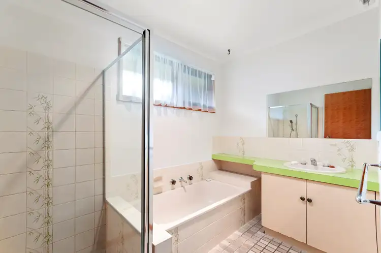 Sixth view of Homely unit listing, 5/14-16 Carter Street, Sale VIC 3850