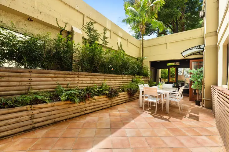 7/29 East Crescent Street, Mcmahons Point NSW 2060
