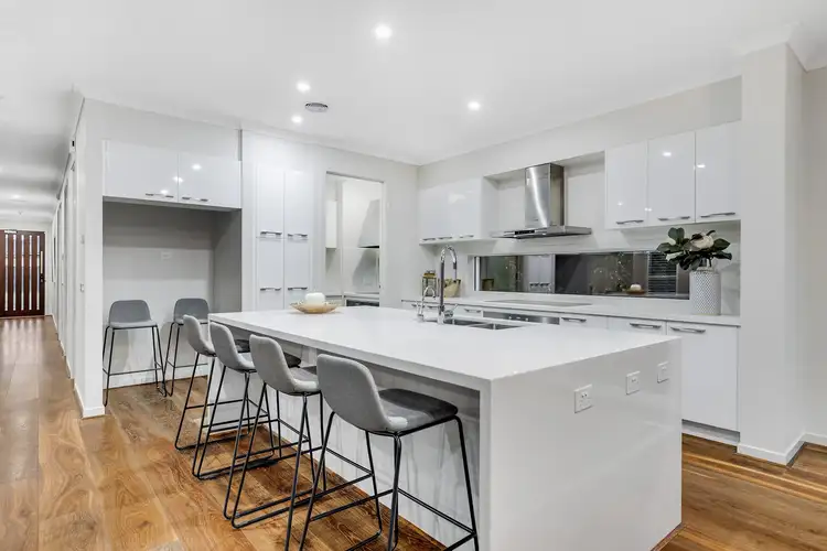 Fifth view of Homely house listing, 11 Greenside Circuit, Sandhurst VIC 3977