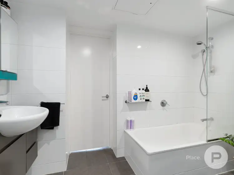 Sixth view of Homely apartment listing, 40/10 Dowse Street, Paddington QLD 4064