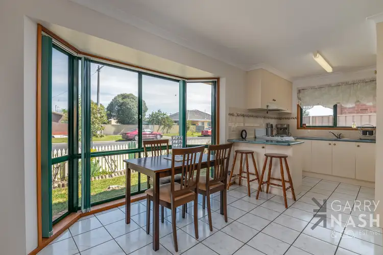 Third view of Homely townhouse listing, 18a Langtree Avenue, Wangaratta VIC 3677