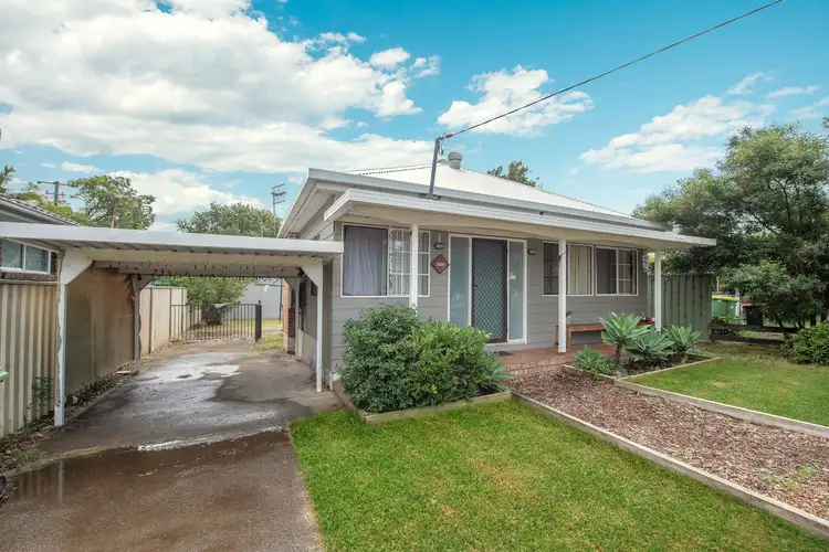 57 Adelaide Ave, Umina Beach NSW 2257
