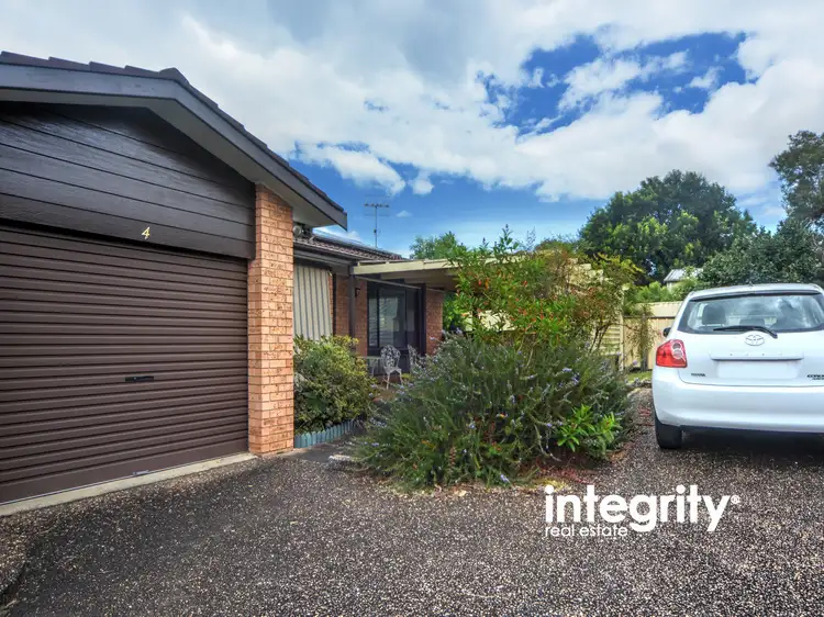 Second view of Homely unit listing, 4/5 Carisbrooke Close, Bomaderry NSW 2541