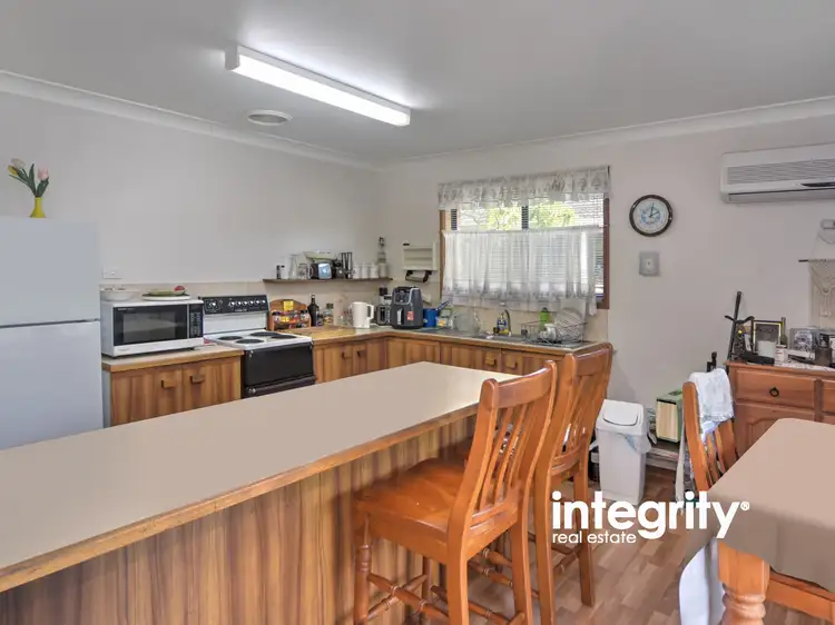 Fourth view of Homely unit listing, 4/5 Carisbrooke Close, Bomaderry NSW 2541