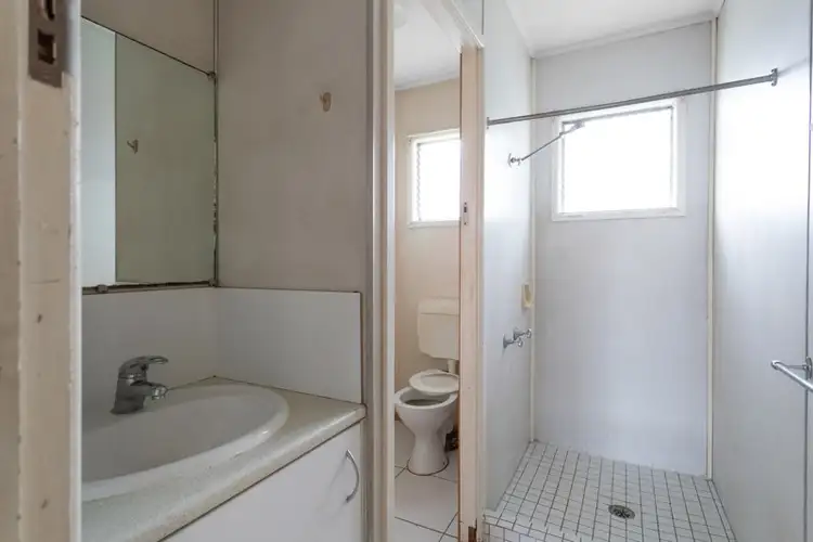 Sixth view of Homely semi-detached listing, 4 Pitkin Street, Walkerston QLD 4751