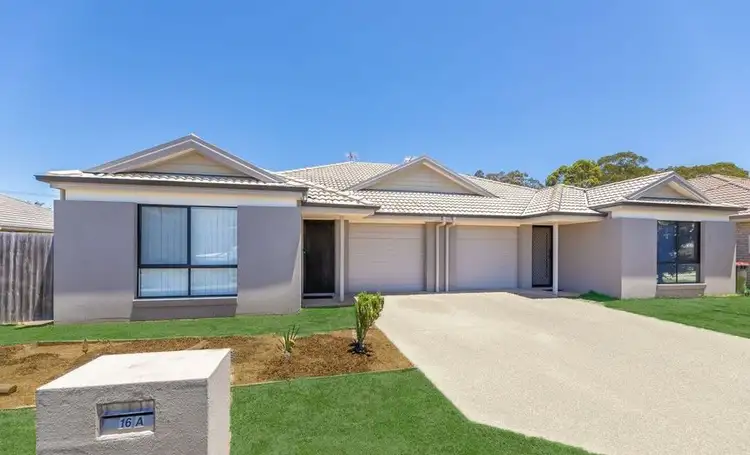 1 & 2/16 Neitz Street, Morayfield QLD 4506