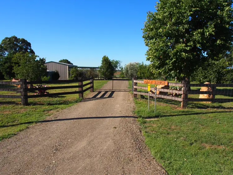 147 COOKS ROAD, South Isis QLD 4660