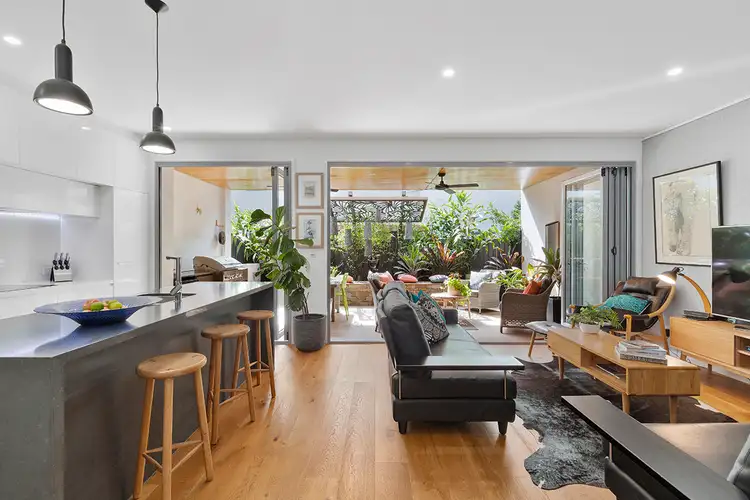 122/390 Simpsons Road, Bardon QLD 4065