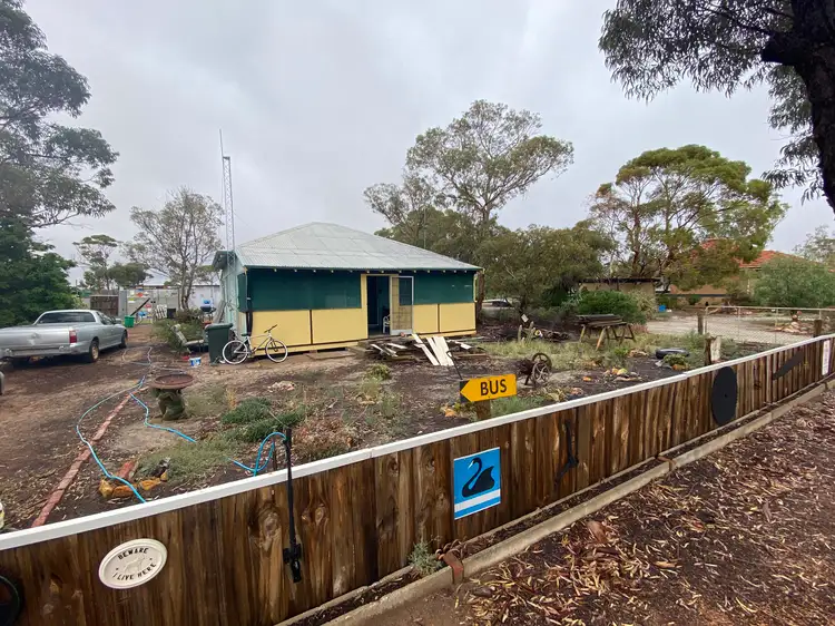 42 Dreyer St, Tammin WA 6409