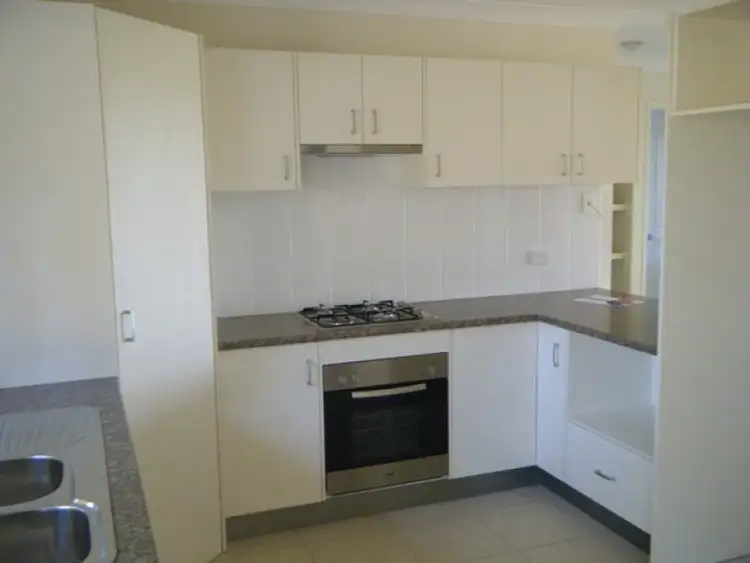 Second view of Homely unit listing, 6/2 LAWMAN PLACE, Childers QLD 4660