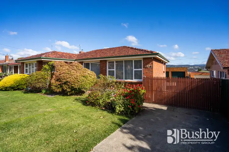17 Karpaty Avenue, Newnham TAS 7248