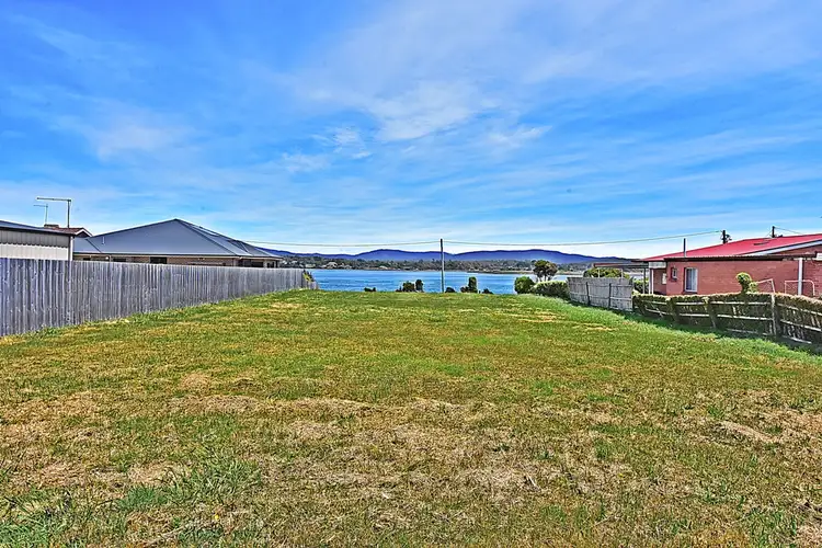 11 Esplanade South, George Town TAS 7253