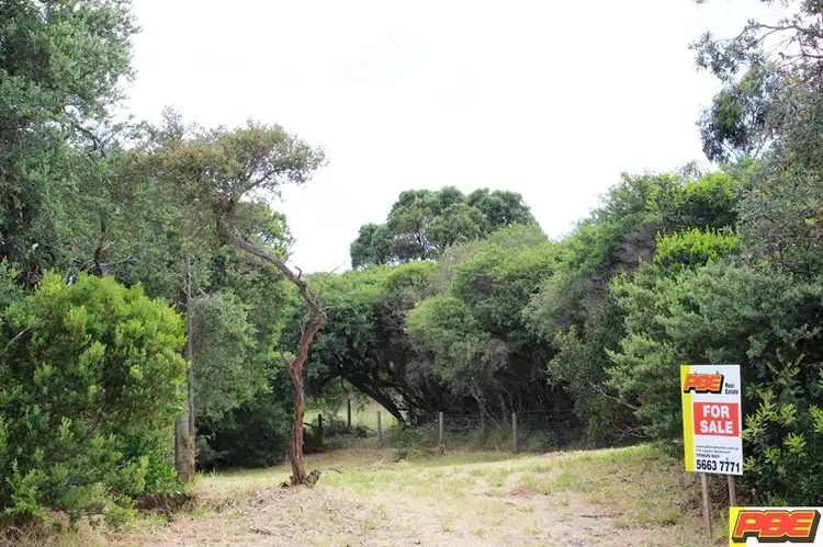 33 CANTERBURY ROAD, Venus Bay VIC 3956