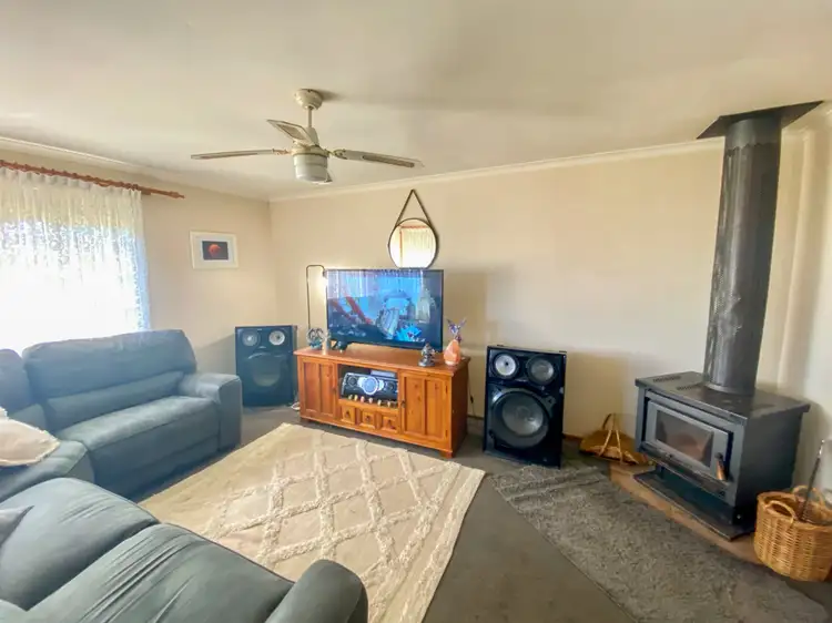 Seventh view of Homely house listing, 39 Loanne Avenue, East Devonport TAS 7310