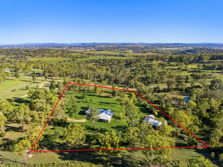 42 GIlchrist Road, Rosehill QLD 4370