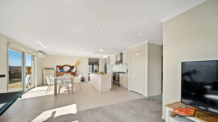Sixth view of Homely house listing, 2 Mowbray Court, Wonthaggi VIC 3995