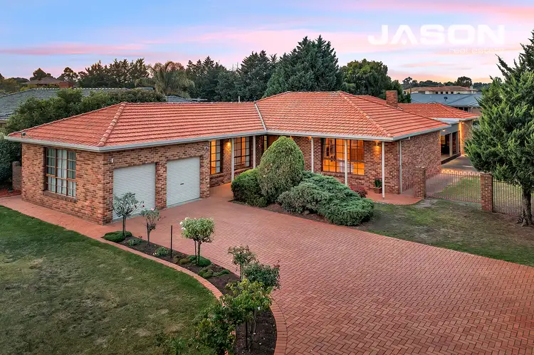 9 Inverness Mews, Greenvale VIC 3059