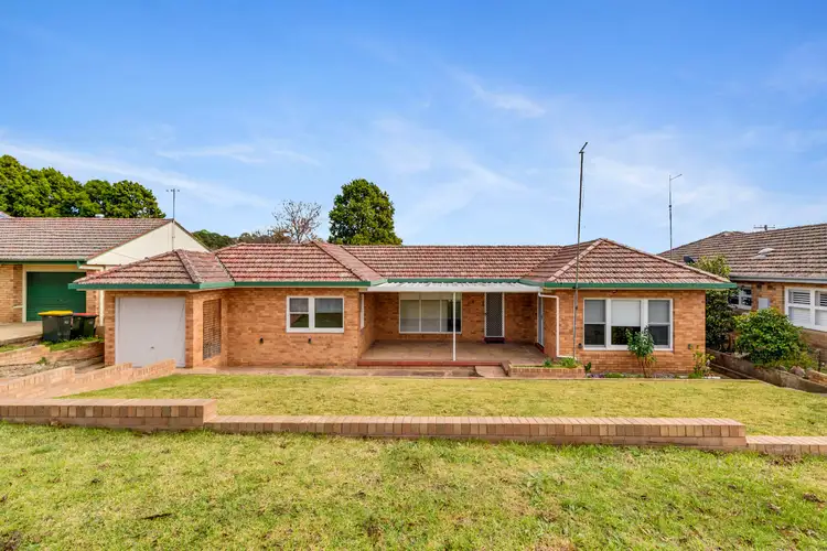 8 Barber Street, Goulburn NSW 2580