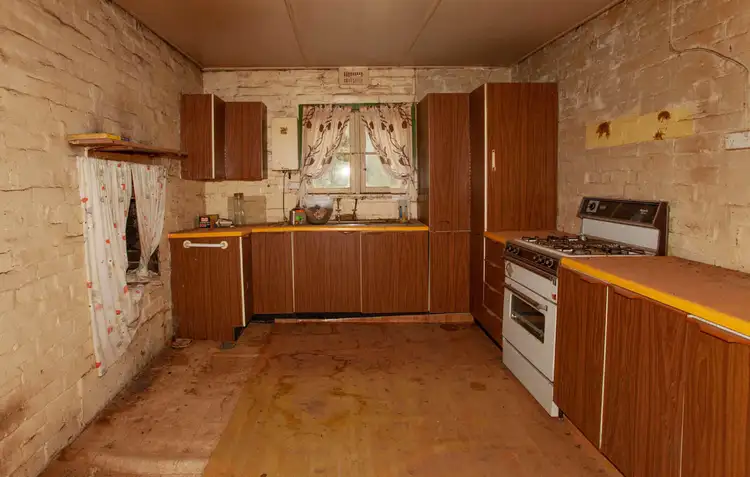 Sixth view of Homely house listing, 1 Lay Street, Wellington NSW 2820