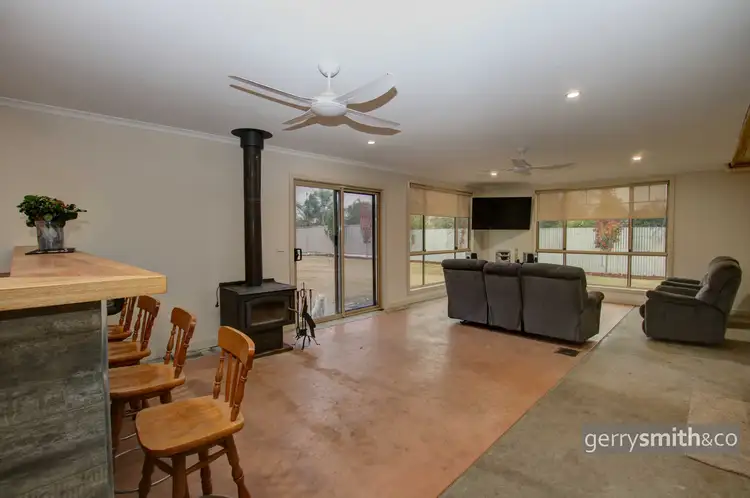 Fifth view of Homely house listing, 19 Williams Road, Horsham VIC 3400