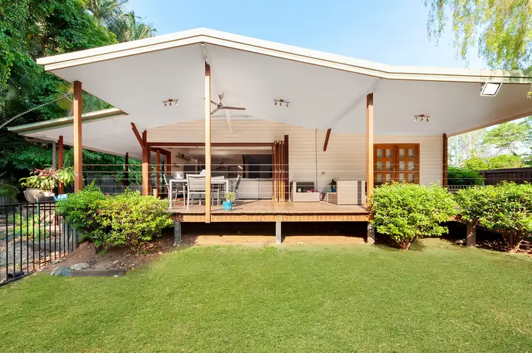 32 Casella Street, Earlville QLD 4870