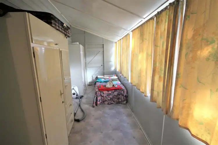 Sixth view of Homely house listing, 1 Symes Street, Stanthorpe QLD 4380