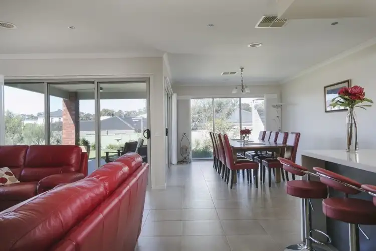 Fifth view of Homely house listing, 7 Roxburgh Crescent, Junortoun VIC 3551