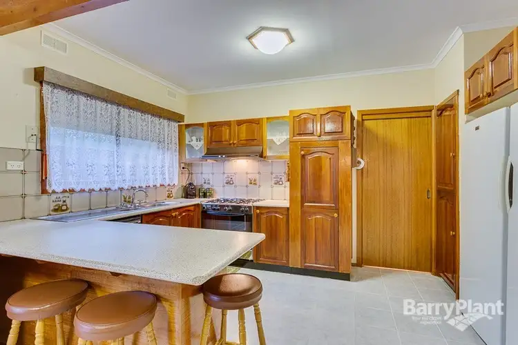 Sixth view of Homely house listing, 22 Reaburn Avenue, St Albans VIC 3021