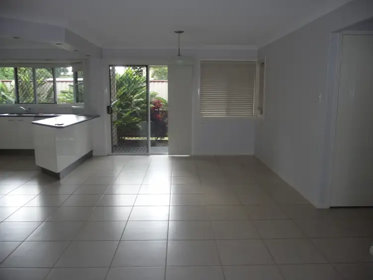 Third view of Homely villa listing, 6/40 MACROSSAN STREET, Childers QLD 4660