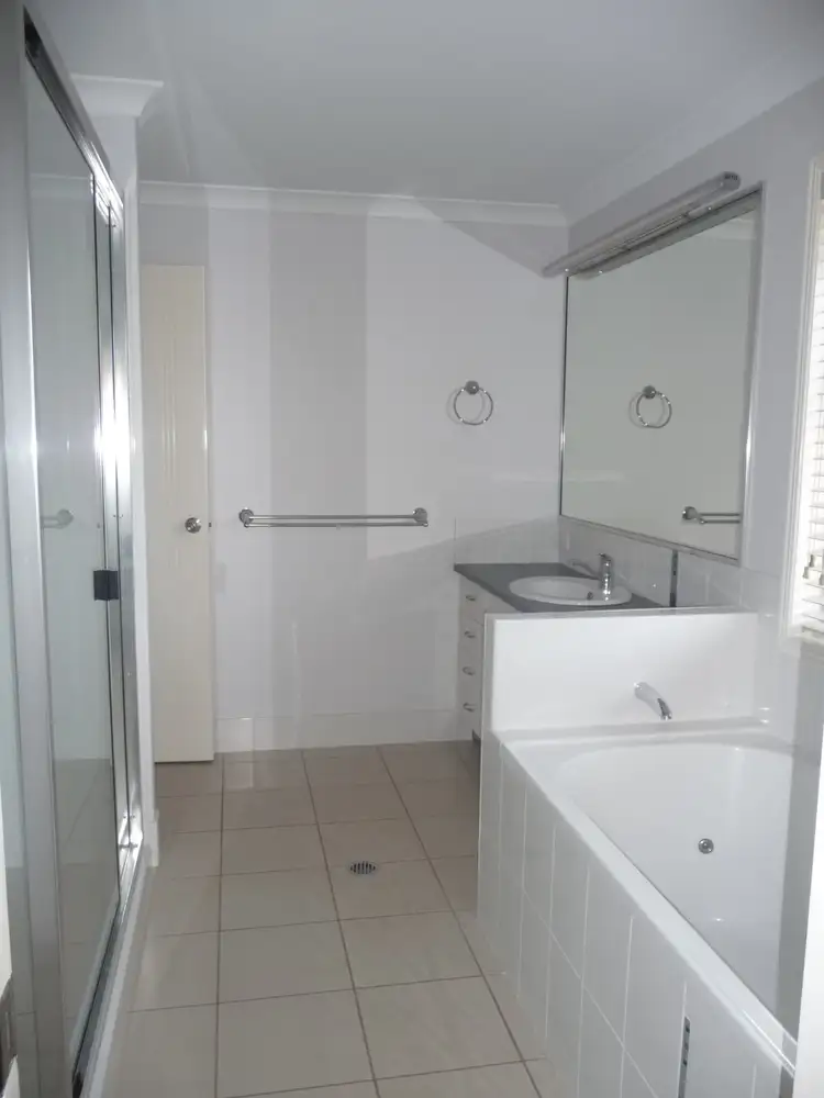 Fourth view of Homely villa listing, 6/40 MACROSSAN STREET, Childers QLD 4660