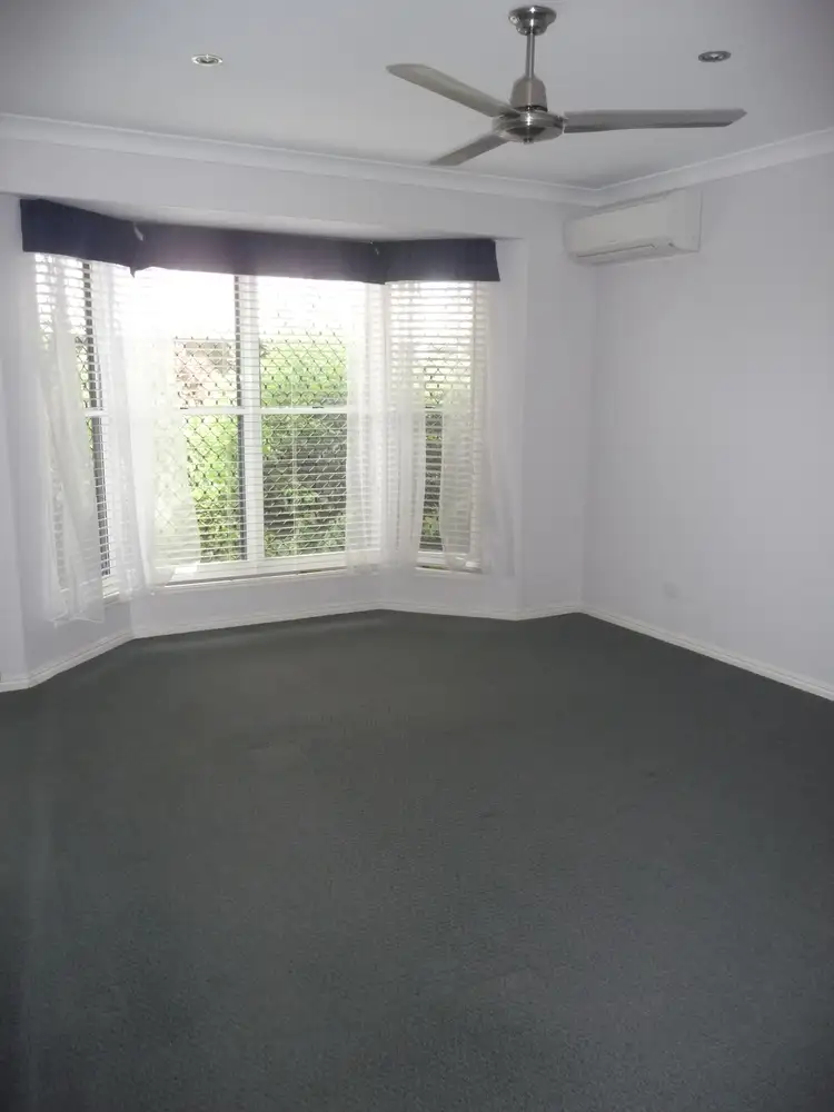 Fifth view of Homely villa listing, 6/40 MACROSSAN STREET, Childers QLD 4660