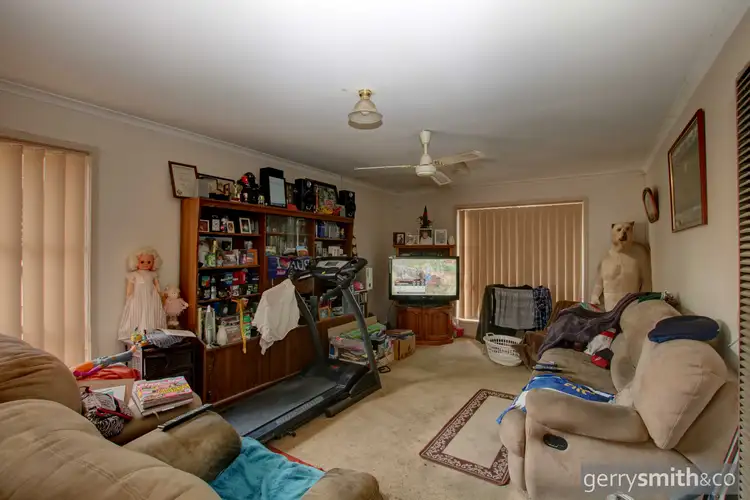 Third view of Homely house listing, 33 Felstead Avenue, Horsham VIC 3400