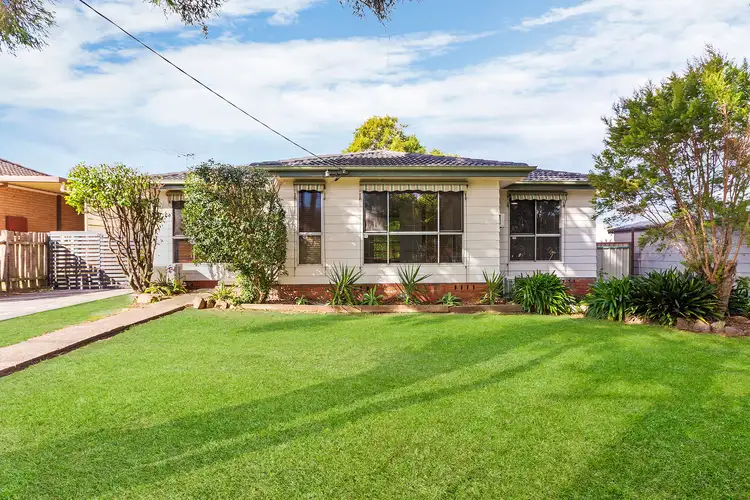 19 Sapphire Drive, Tarro NSW 2322