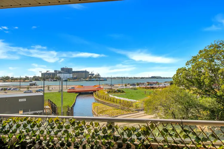 Third view of Homely apartment listing, 402/25 Bellevue Street, Newcastle West NSW 2302
