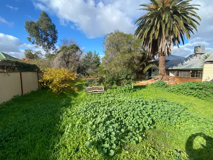 157 Avon Tce, York WA 6302