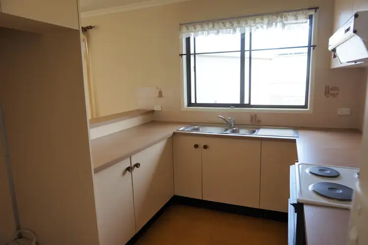 Seventh view of Homely house listing, 17 Kerr Place, Goulburn NSW 2580