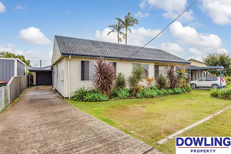 Second view of Homely house listing, 51 Curlew Crescent, Woodberry NSW 2322