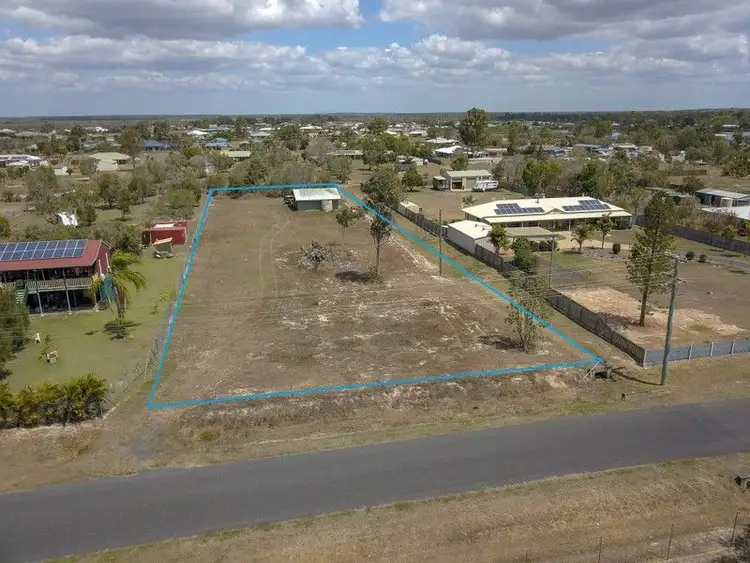 18 Pinto Avenue..., Branyan QLD 4670