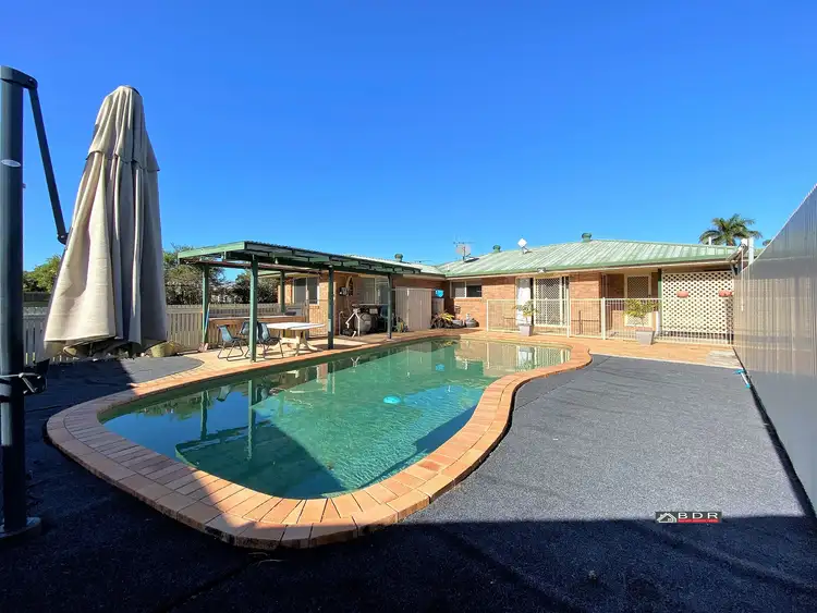 33 Tambaroora St, Howard QLD 4659