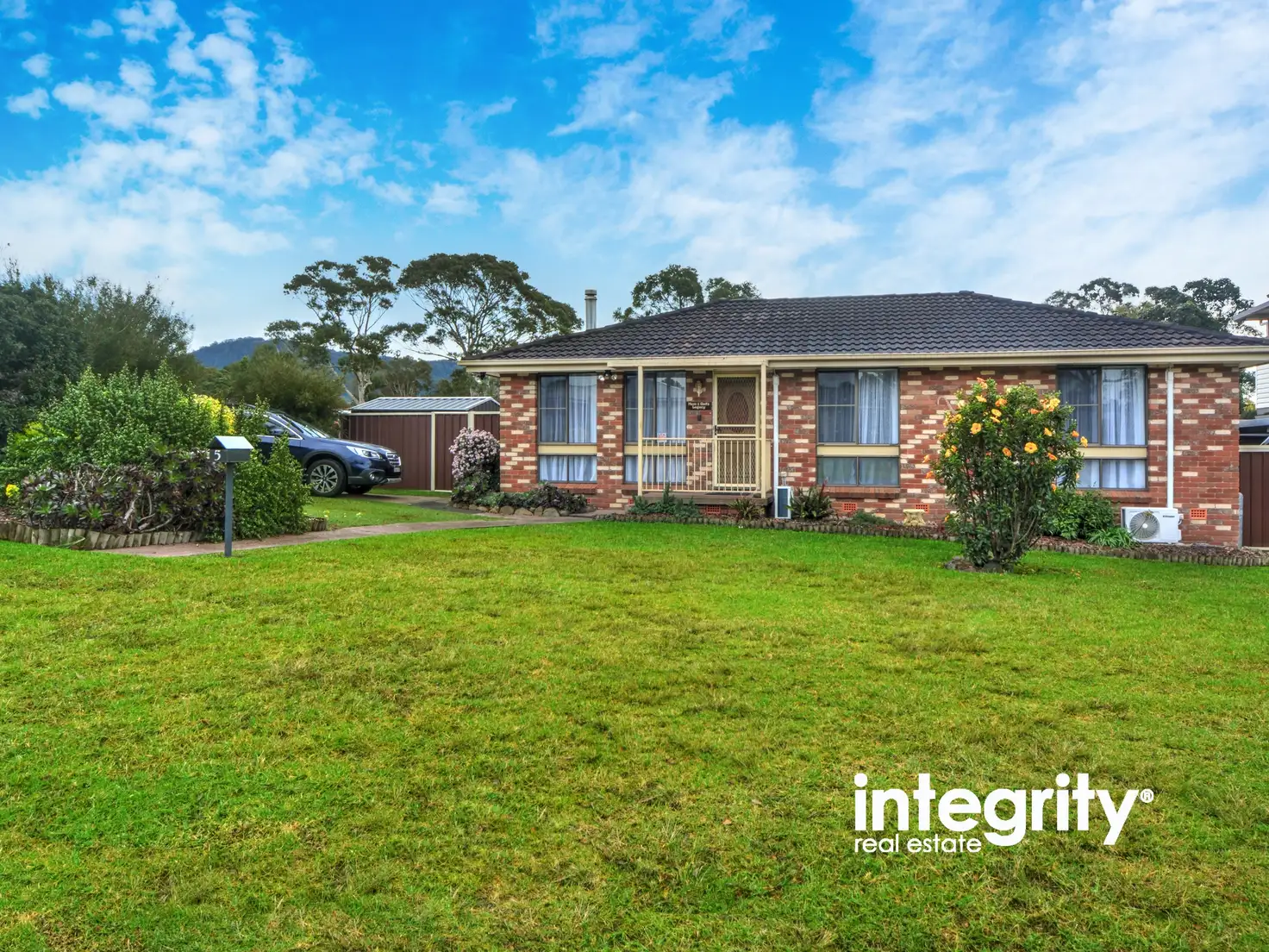 Main view of Homely house listing, 5 Yeovil Drive, Bomaderry NSW 2541
