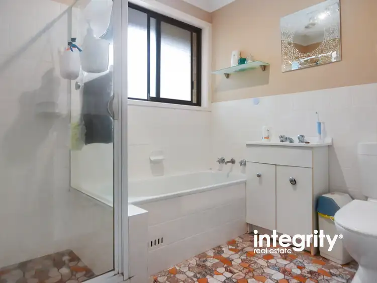 Sixth view of Homely house listing, 5 Yeovil Drive, Bomaderry NSW 2541